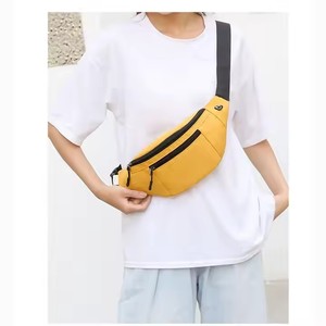 THK0265 Nouvelle tendance Sac banane utilitaire unisexe en polyester avec fermeture éclair, léger, pour téléphone portable, blanc - Product Image 2