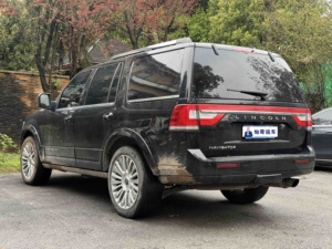 Vente en gros de voitures d'occasion <span class=keywords><strong>Lincoln</strong></span> <span class=keywords><strong>Navigator</strong></span> U326 3.5T AWD <span class=keywords><strong>2017</strong></span> SUV - Product Image 4