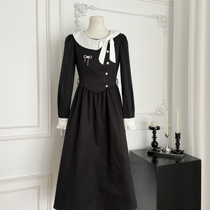 Nuovo Abito Nero Lussuoso Stile Francese con Stampa Digitale e Vita Naturale, Collezione Inizio Autunno 2025, con Ricche Note di Eleganza - Product Image 2