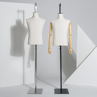 Usine Magasin De Vêtements Moderne De Luxe Costumes Factice Flexible Bras Blanc Lin Vêtements Affichage Demi-Corps Mâle Mannequin pour Hommes