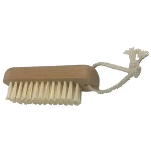 China Factory Small Wooden Hand and Nail Cleaning Brush