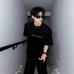 <span class=keywords><strong>Camiseta</strong></span> de <span class=keywords><strong>Manga</strong></span> <span class=keywords><strong>Corta</strong></span> para Hombre, Estilo Urbano Americano 2025, Diseño Exclusivo de Verano, con <span class=keywords><strong>Hombreras</strong></span>, Marca de Moda, Estampado 3D con Letras - Product Image 3