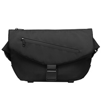 Tas Selempang Pria Trendy Kapasitas Besar, Keren, Fungsional, Grosir Tas Dada untuk Pria