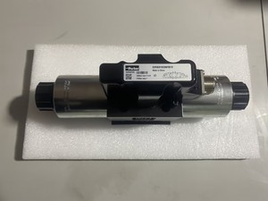 SD3FBE01SC0NF00 อุปกรณ์อิเล็กทรอนิกส์ในตัว (OBE) ตัวควบคุมการไหล 60 ลิตรต่อนาที แบบควบคุมทิศทางตามสัดส่วนโดยตรง - Product Image 3
