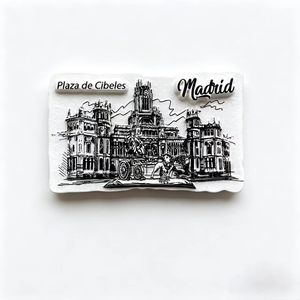 Imán de Resina para Refrigerador con Diseño de Boceto al Tinte, Estilo <span class=keywords><strong>Madrid</strong></span>, Relieve 3D Profundo, Plaza de Cibeles, Fuente, Monumento Turístico, Recuerdos, Mayorista - Product Image 1