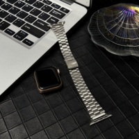 Bracelet de montre respirant en acier inoxydable avec strass en diamant pour Apple Watch Series 10 9 8 7 6 5 SE (2026)
