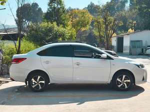 <span class=keywords><strong>Toyota</strong></span> <span class=keywords><strong>YARiS</strong></span> L Zhixiang <span class=keywords><strong>2020</strong></span> 1.5L CVT Leading Edition d'occasion - Product Image 3