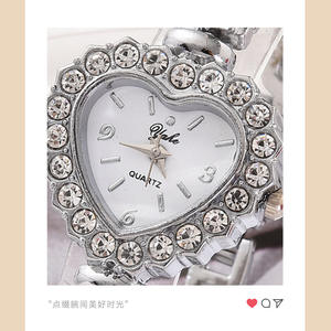 Juego <span class=keywords><strong>de</strong></span> Joyería <span class=keywords><strong>de</strong></span> 4 Piezas para Novia, Esposa o Amante, Regalo Romántico, Collar, Aretes, Anillo y Reloj <span class=keywords><strong>en</strong></span> <span class=keywords><strong>Caja</strong></span> Roja con <span class=keywords><strong>Forma</strong></span> <span class=keywords><strong>de</strong></span> <span class=keywords><strong>Corazón</strong></span> para Mujer - Product Image 6