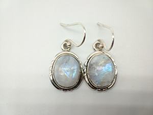 Pendientes Hechos a Mano de Plata de Ley 925 con Piedra Lunar Arcoíris Natural, Joyería Elegante con Gemas, Pendientes Colgantes para Mujer - Product Image 4