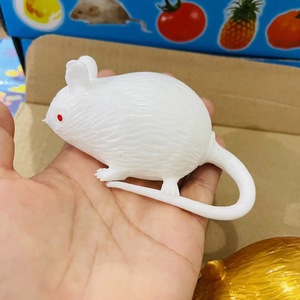 Ballons d'eau anti-stress, souris à presser, jouets créatifs pour enfants, vente en gros, approvisionnement à 1 et 2 yuans. - Product Image 2