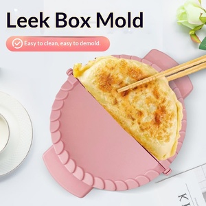 Moule à raviolis en plastique extra large de 18 cm pour la cuisine, adapté aux aliments, pour les gyozas, les empanadas et les pâtisseries - Product Image 2
