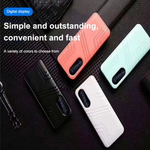 พาวเวอร์แบงค์ 10000 มิลลิแอมป์แบบพกพา ความจุสูง พร้อมหน้าจอดิจิตอล ไฟ LED และโลโก้ที่กำหนดเองได้ - Product Image 4