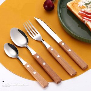 Juego de cubiertos de viaje con mango de madera, resistentes al calor, de acero inoxidable, juego de tenedor, cuchara y cuchillo. - Product Image 2