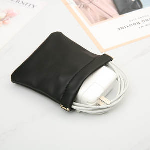 พรีเมี่ยม PU กันน้ำกระเป๋าแต่งหน้าแบบพกพาลิปสติกหูฟังเครื่องประดับออแกไนเซอร์สีเขียวเข้มสีดำสีชมพู - Product Image 2