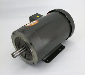 NOUVEAU MOTEUR TRIPHASE BALDOR 1,5 CV 1740 TRPM CLASSE B 220V US CM3554T - Product Image 2