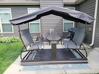 Chaise à bascule en métal pour jardin et patio, 4 places, bancs à bascule avec auvent