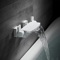 Robinet de bain et de douche moderne de luxe Construction en laiton massif or rose Finition brossée Cartouche de disque en céramique Robinet de lavabo de salle de bain