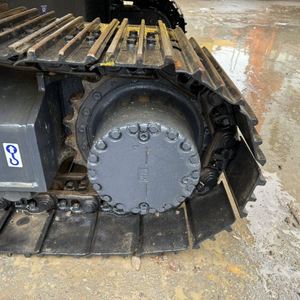 Excavadora de cadenas Komatsu PC200-8 2020 con motor y caja de cambios en buen estado, pocas horas de trabajo, original de Japón - Product Image 3