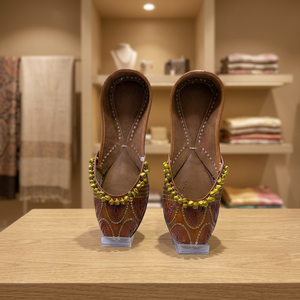 Zapatos de Mujer de Estilo Tradicional Hechos a Mano, con Parte Superior de Cuero Genuino, Cierre de Cordones y Banda Elástica, Colores Mixtos, Tendencia de Moda - Product Image 1