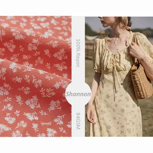 Kostenlose Probe benutzer definierte Druck 100% Rayon Viskose digital gedruckt rosa Blumenmuster weichen Stoff für Frauen Kleid