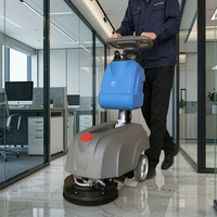 Nettoyeur de sols professionnel portatif haute performance de 13 pouces avec brosse à 150 tr/min pour hôpitaux