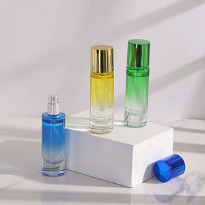 <span class=keywords><strong>Precio</strong></span> barato 30ml 50ml 100mL Cilíndrico Diseñador Perfume Botella de vidrio Ambientador Aerosol Impresión personalizada Tapa de color rojo verde - Product Image 3