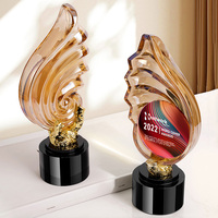 Médaille d'entreprise créative de haute qualité personnalisée trophée en cristal sculpté pour la compétition trophée d'honneur du design atmosphérique