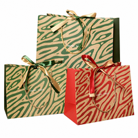 Sac cadeau biodégradable vert personnalisable, sac cadeau artisanal, sac à main rouge, ruban, emballage d'anniversaire, sac en papier, bonbons, Happy Times