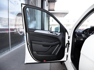 <span class=keywords><strong>Mercedes</strong></span>-Benz ML400 2015, Auto Usado en Buenas Condiciones, SUV Grande de Lujo Usado, 5 Plazas, Gasolina - Product Image 6