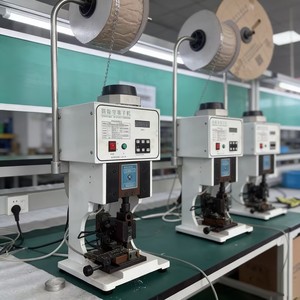 <span class=keywords><strong>Aspirateur</strong></span> mural sans fil <span class=keywords><strong>pour</strong></span> <span class=keywords><strong>piscine</strong></span>, <span class=keywords><strong>robot</strong></span> nettoyeur automatique <span class=keywords><strong>pour</strong></span> <span class=keywords><strong>piscine</strong></span> <span class=keywords><strong>hors</strong></span> <span class=keywords><strong>sol</strong></span> -WC-3013-GB Plug - Product Image 3