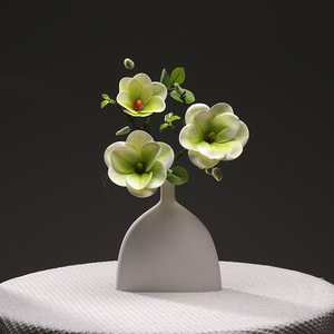 High-quality Handmade Artificial Silk <strong>Magnolia</strong> Flower Home Wedding Dining <strong>Table</strong> Living Room Decoration Ornaments - Product Image 2