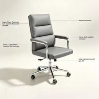 Chaise de bureau confortable avec dossier haut inclinable en cuir, design ergonomique de luxe, base chromée