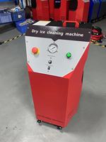 Machine de sablage à glace sèche portable YGP7X, vitesse de sablage 0-0,75 kg/min pour le nettoyage de carbone automobile
