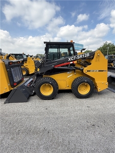 รถตักล้อยาง Skid Steer Loader รุ่น Xc7-Sr12B บริการหลังการขายดี มีจำหน่าย - Product Image 6