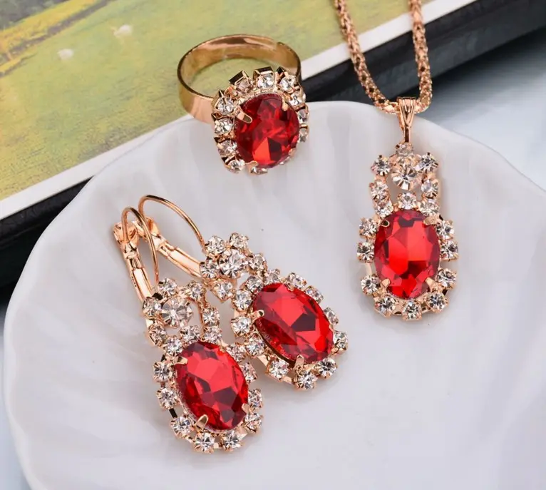 Conjunto de joyería de Dubái, collar de cadena de gemas ovaladas Rojas, pendientes de cristal, anillo de oro de 18k, regalo de Navidad, 4 Uds.