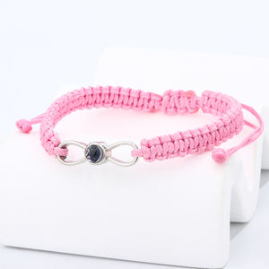 Pulsera de Proyección Tejida <span class=keywords><strong>a</strong></span> Mano, el Regalo Perfecto <span class=keywords><strong>para</strong></span> <span class=keywords><strong>tu</strong></span> Ser Querido, Pulsera con Foto Personalizada, Pulsera Colorida <span class=keywords><strong>para</strong></span> Parejas - Product Image 2
