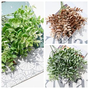 CallaFloral Ramo de Eucalipto Artificial Blanco y Verde Lavado, Decoración Interior, Plástico, Boda, Manualidades, Estilo INS - Product Image 3