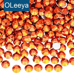 OLeeya Vente en gros de strass en cristal haute brillance SS3-SS30, strass en verre à dos plat non thermocollants pour la décoration des ongles - Product Image 1