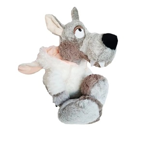 Peluche loup en fourrure de mouton, jouet animal de la forêt, petite poupée loup, cadeau d'anniversaire - Product Image 3
