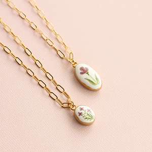 CE 认证复古时尚女式不锈钢镀金几何吊坠十字链手工彩绘派对项链 - Product Image 4