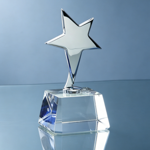 Venta Directa de Fábrica de Trofeos de Cristal para Niños con Diseño de <span class=keywords><strong>Estrella</strong></span> de Cinco Puntas y Artesanía en Cristal, Perfectos para Baile - Product Image 2