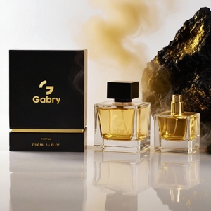 Proveedor <span class=keywords><strong>de</strong></span> Botellas <span class=keywords><strong>de</strong></span> Perfume Atomizadoras Transparentes con Caja, <span class=keywords><strong>Botella</strong></span> <span class=keywords><strong>de</strong></span> Spray Vacía <span class=keywords><strong>de</strong></span> <span class=keywords><strong>Vidrio</strong></span> <span class=keywords><strong>de</strong></span> Lujo <span class=keywords><strong>de</strong></span> 50 ml y 100 ml, Personalizable con Caja - Product Image 3