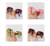 Gafas de Sol de oro rosa para mujer con incrustaciones de diamantes de montura grande Metal sin marco con malla de borde cortado Estilo de personalidad de marea roja