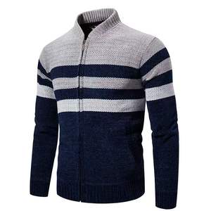 Veste cardigan en tricot à fermeture éclair en cachemire et laine à rayures jacquard décontractée pour homme avec logo personnalisé - Product Image 2