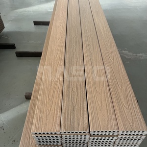 Piastrelle <span class=keywords><strong>per</strong></span> Decking antiscivolo moderne impermeabili in <span class=keywords><strong>legno</strong></span> composito <span class=keywords><strong>per</strong></span> <span class=keywords><strong>Patio</strong></span> esterno <span class=keywords><strong>giardino</strong></span> terrazza spazzolata finitura venatura del <span class=keywords><strong>legno</strong></span> - Product Image 4