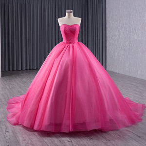 Vestido de Quinceañera Moderno Talla Grande, Estilo Princesa, Color Fucsia, con Encaje Bordado, Sin Tirantes, con Falda Abultada, Modelo 241033 - Product Image 1