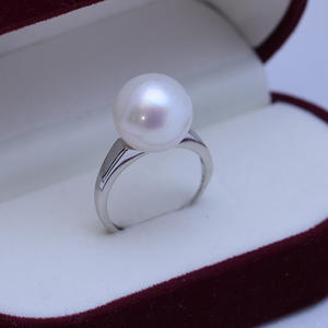 Bague en perle d'eau douce blanche de 12-13 mm pour femmes, argent S925 avec une forte luminosité, faibles défauts et style simple, vente en gros - Product Image 4