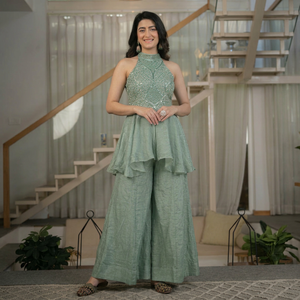 Conjunto de Pantalones Palazzo y Top Halter con Lentejuelas Verde Menta, Traje Indio-Pakistaní Bordado para Bodas, Fiestas, Graduaciones, Diwali - Product Image 1