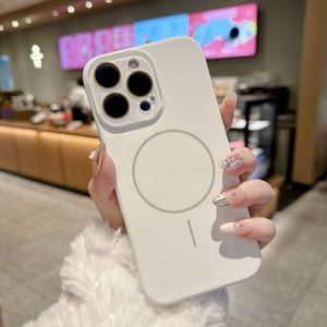 Funda de Silicona Líquida de Lujo para iPhone 16 14 13 11 12 15 Pro Max, Colorida, con Cargador Inalámbrico Magnético y Protector de Lente - Product Image 2