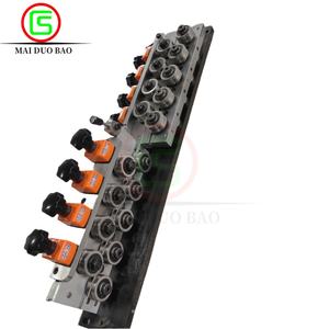 강철, 알루미늄 및 철의 평면 재료용 금속 18 롤러 교정기 - Product Image 6